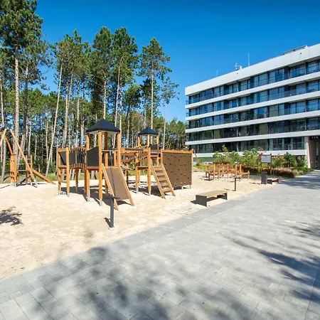 Shelter Rogowo Kolo Kolobrzegu Apartament Familijny Przy Plazy I Wydmach Plac Zabaw Hotel *