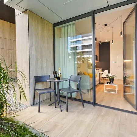 Shelter Rogowo Kolo Kolobrzegu Apartament Familijny Przy Plazy I Wydmach Plac Zabaw Hotel