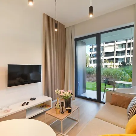 Shelter Rogowo Kolo Kolobrzegu Apartament Familijny Przy Plazy I Wydmach Plac Zabaw Hotel *